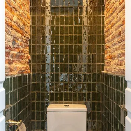 Safari Ac By Staynnapartments